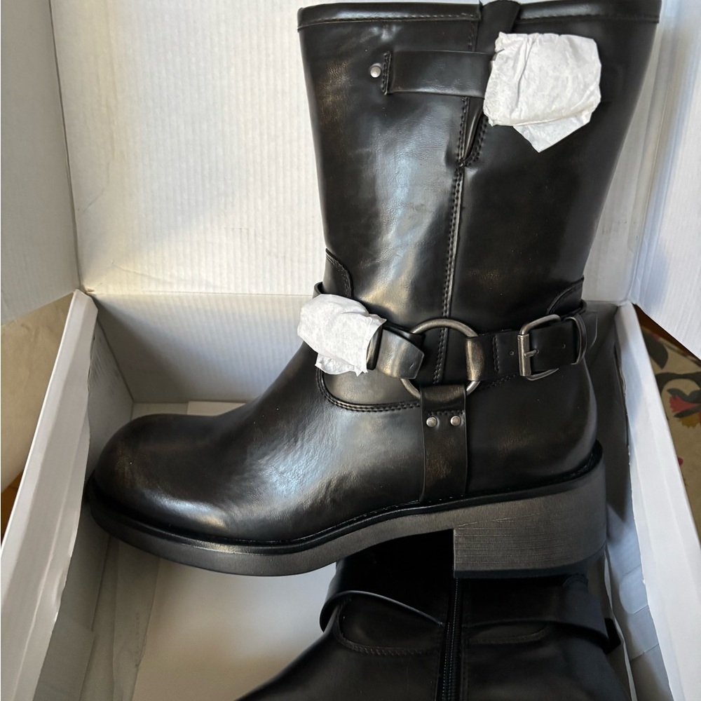 Motorcycle mid calf boots size 10